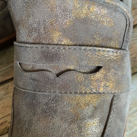 Sofft Metallic Bronze Suede Penny Loafers 11 - Picture 5 of 10